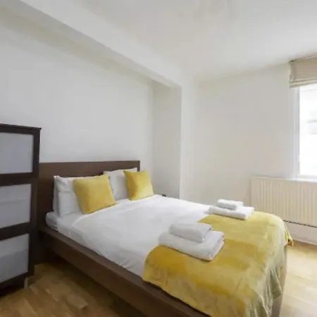 Apartamento Capital Two Bedroom Sloane Avenue Londres