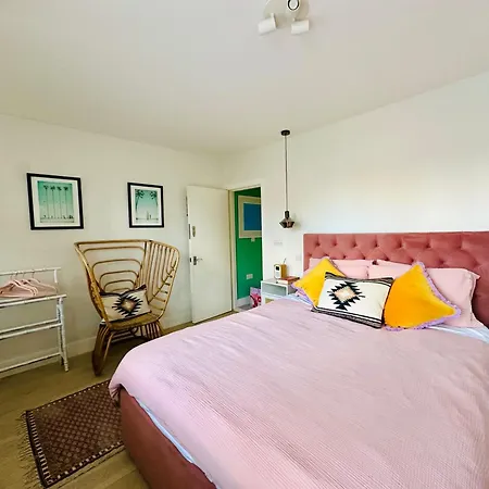 Townhouse By Notting Hill - Sleeps5 Petsok Tv Wifi Holiday home London