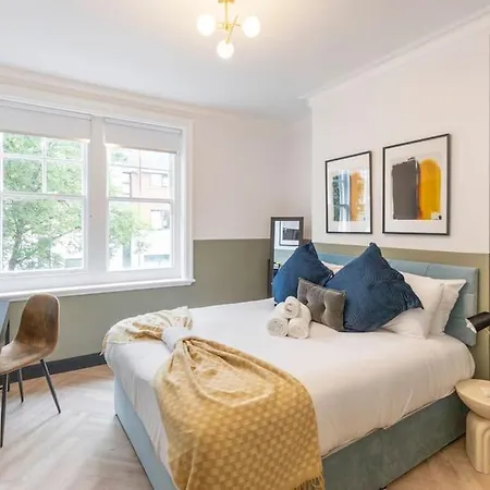 Trendy Mare Street 3 Bed Next Hackney London