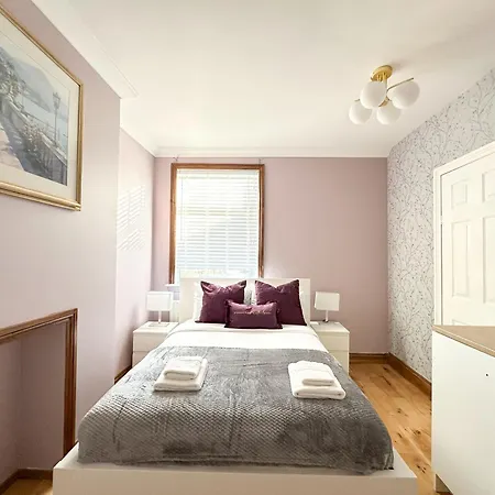 Fulham Guest house London