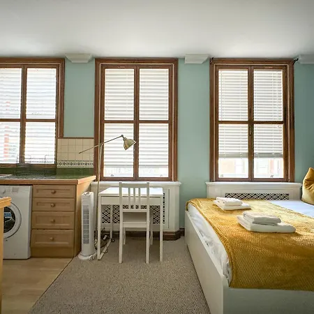 Guest house Fulham London