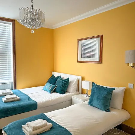 Fulham Guest house London