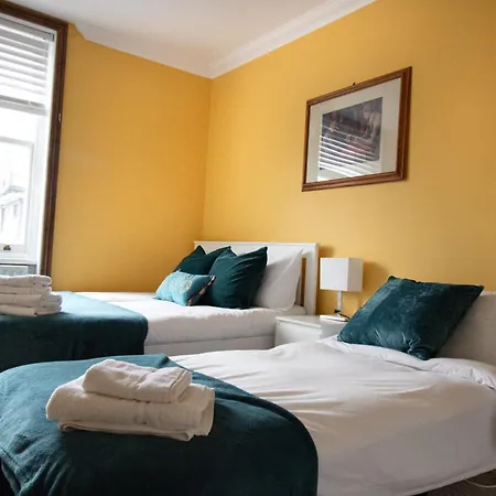 Guest house Fulham *