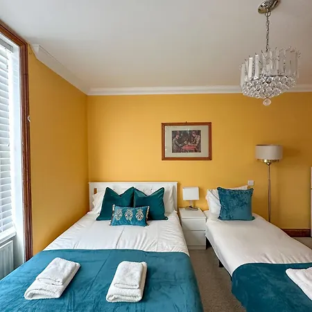 Guest house Fulham *