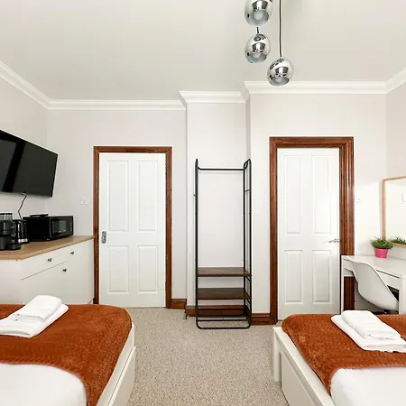 Fulham Guest house