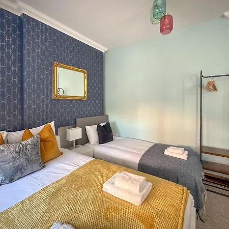 Fulham Guest house *