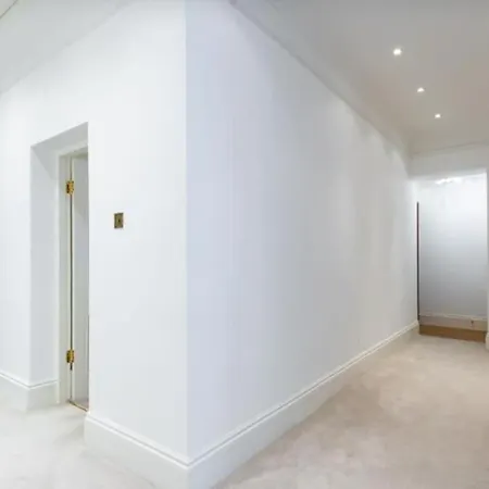 Apartment Pont Street By Capital London