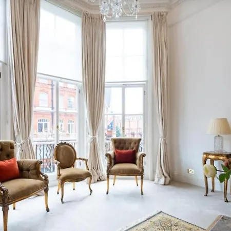Apartment Pont Street By Capital