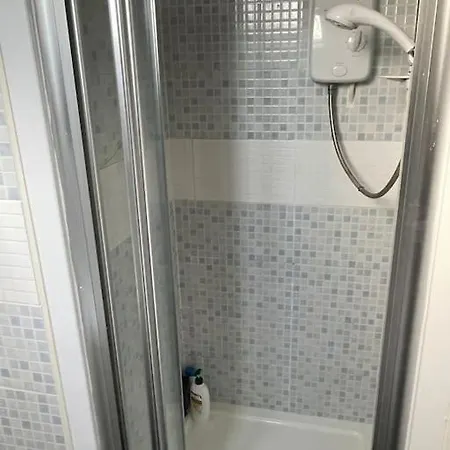 Apartment Private 1-bedroom In *