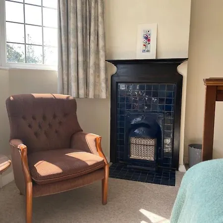 Apartment Private 1-bedroom In *