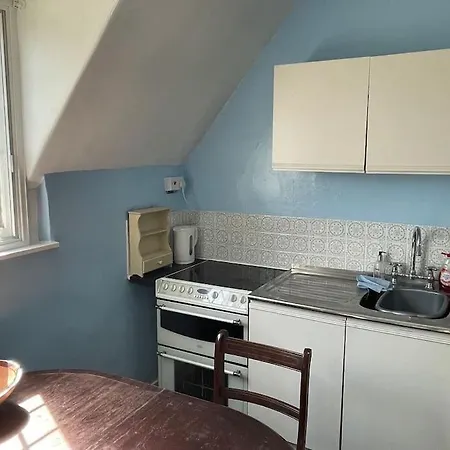 Apartment Private 1-bedroom In