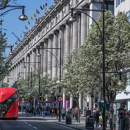 Hyde Park - 5 Sleeps - Parking Apartment *