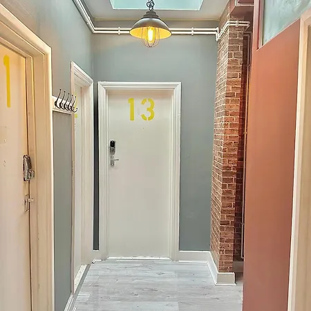 81 Guest house