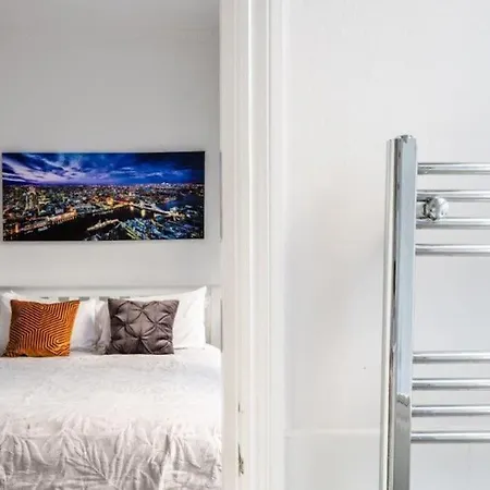 Liverpool Street Apartamento *