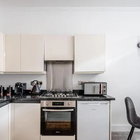 Liverpool Street Apartamento *