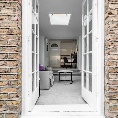 Liverpool Street Apartamento *