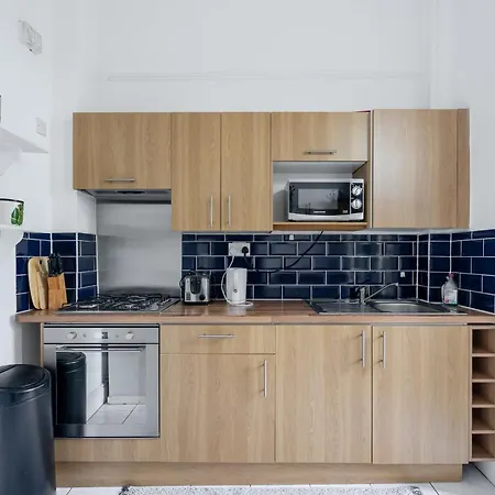 West Flat With Balcony London