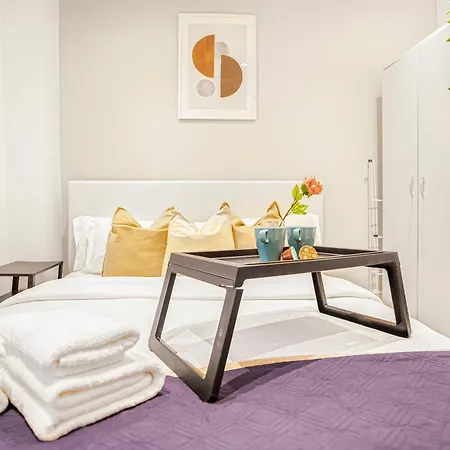 Apartment Modern With Free Wifi *
