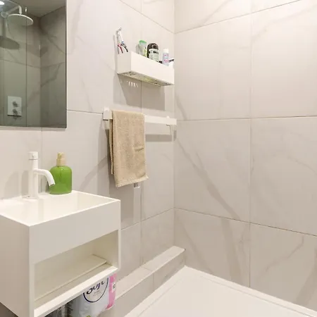 Apartment Two Bedroom Flat In Stoke Newington