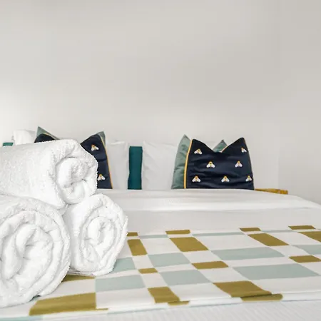 Apartment Stylish Modern By Livestay Short Lets & Serviced Nw6 London
