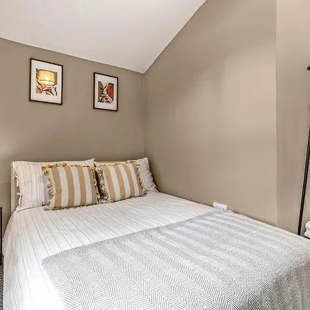 The Belton Retreat Apartment *