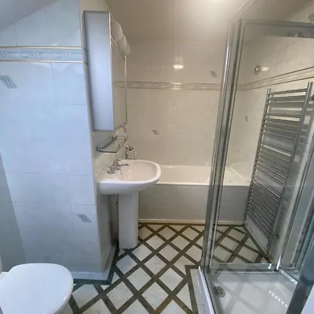 Lodge The Heathrow London Uk *