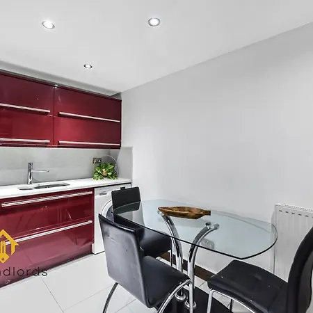 Apartment Exclusive 2bed 2bath Flat In Swiss *