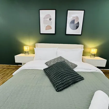 The Edge Ft5 Apartment London
