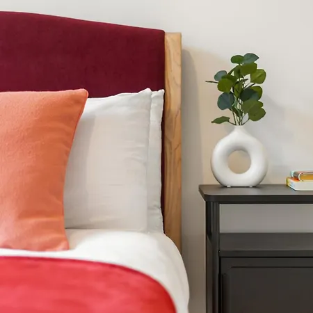 Central London 3Br In A Stucco Townhouse 伦敦
