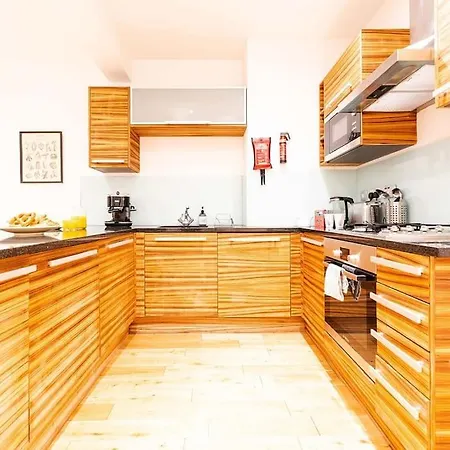 Bright & Modern One Bedroom Flat In Farringdon Apartment