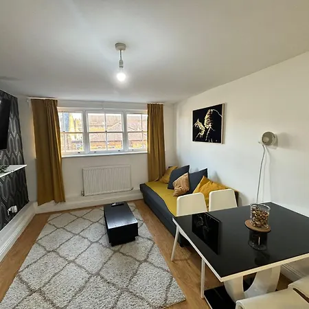 Shoreditch Luxe Retreat London
