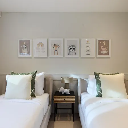 The Maida Hill Place - Homely 3bdr With Patio And Study Apartment