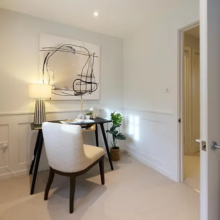 The Maida Hill Place - Homely 3bdr With Patio And Study Apartment *
