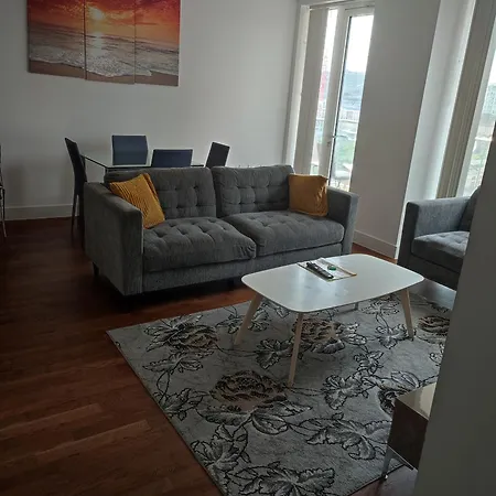 Grandeaur 2-bedrooom In Royal Asenal With Riverview London