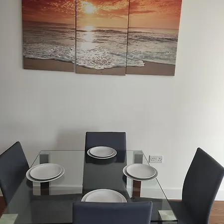 Grandeaur 2-bedrooom In Royal Asenal With Riverview Apartment *