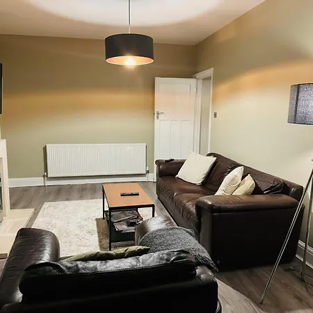 Elegant 5 Bed House Free Parking Free Wifi * London Borough of Croydon