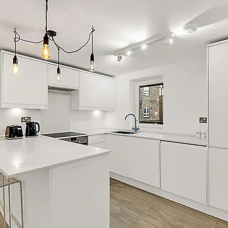 Relay Urban Charm Chelsea * Londen