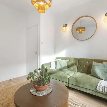 King's Cross Townhouse - Contemporary Garden Flat Apartment
