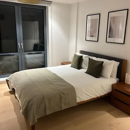 Stylish Penthouse London-zone 1