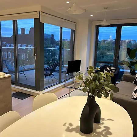 Stylish Penthouse London-zone 1 Apartment *