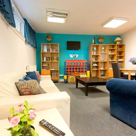 Ostello Yha Thameside *