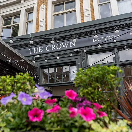 Publove @ The Crown, Battersea London