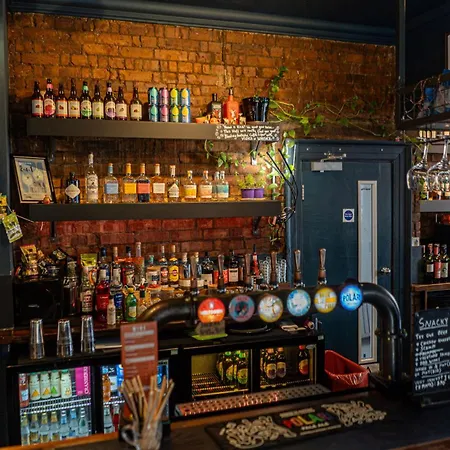 Publove @ The Steam Engine,waterloo Hostel *