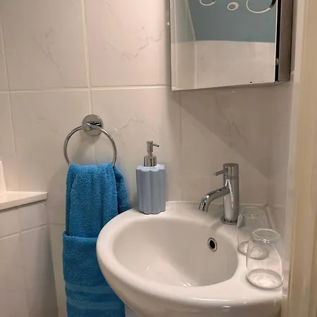 Maria Apartment London