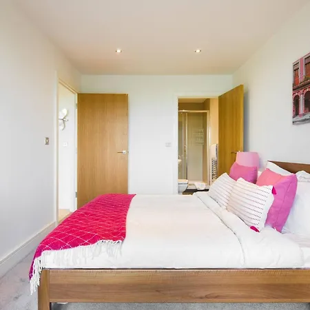 Apartment Wild Roses Serviced - Greenwich *