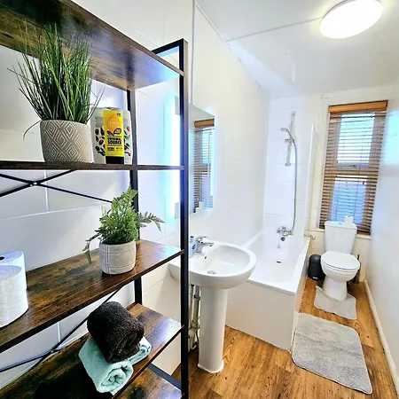 Apartamento King's Cross & Angel Area, 4 Bedrooms With 7 Beds & Private Rooftop - Walk To St Pancras International