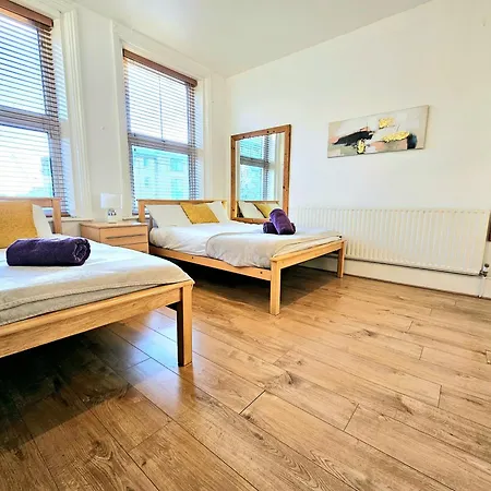 Apartamento King's Cross & Angel Area, 4 Bedrooms With 7 Beds & Private Rooftop - Walk To St Pancras International