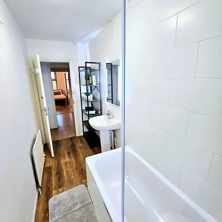 King's Cross & Angel Area, 4 Bedrooms With 7 Beds & Private Rooftop - Walk To St Pancras International