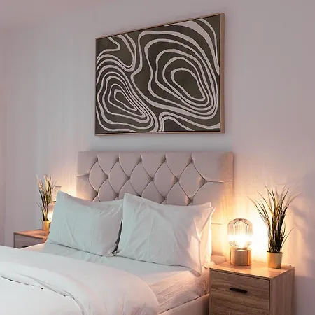 Charming 1br In London