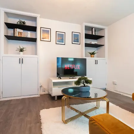 Fulham Serviced Apartment, Sleeps 6 Wifi Parking Appartement *